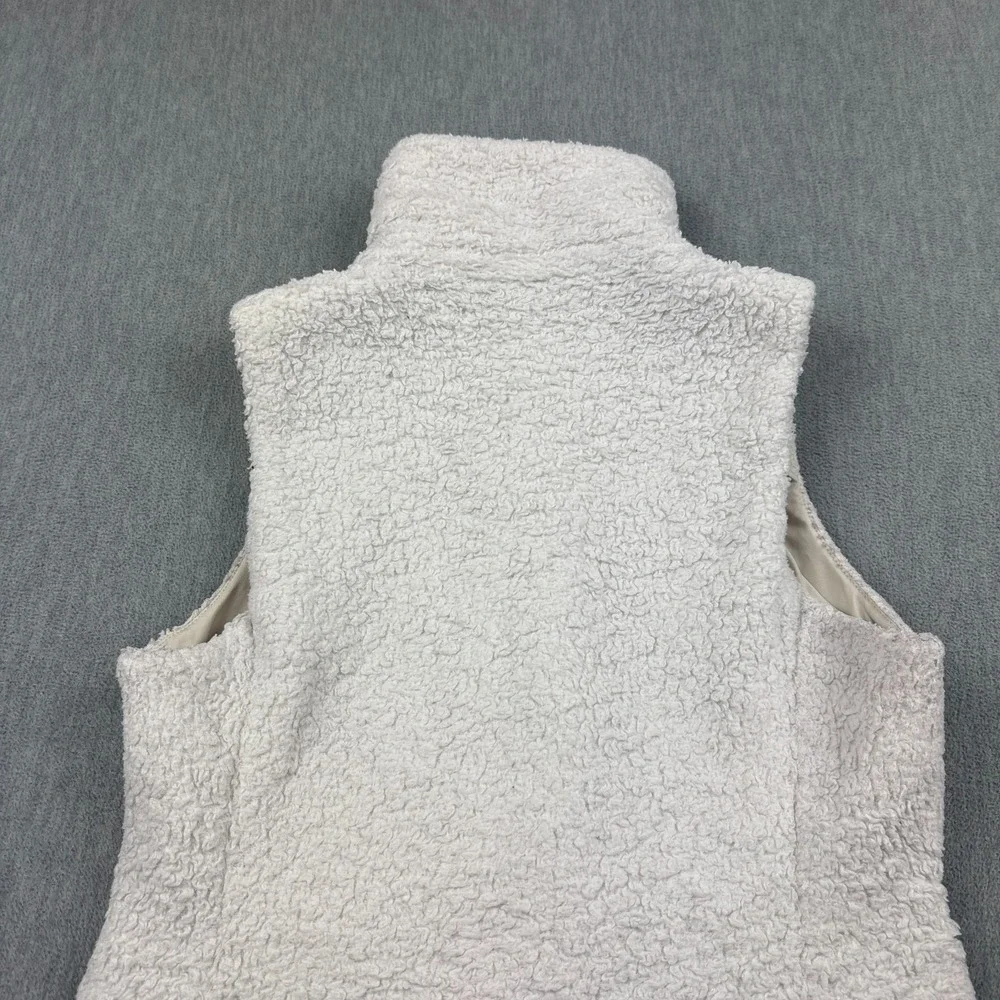 Patagonia Vest Women Small White Los‎ Gatos Fleece Full Zip Fuzzy Pocket 25215 - Picture 12 of 13